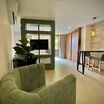 Nomadic Suites
