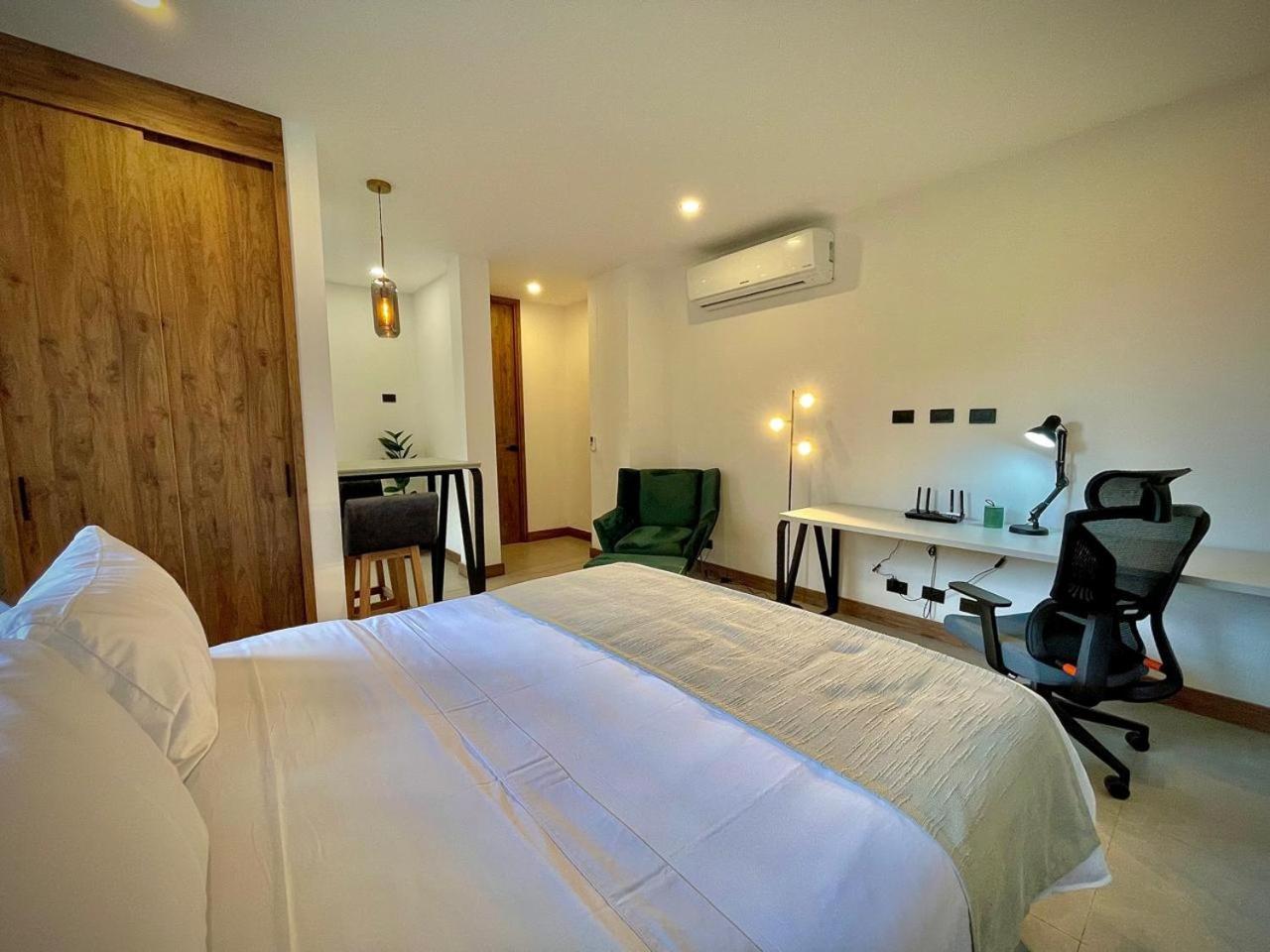 Nomadic Hotel Medellín