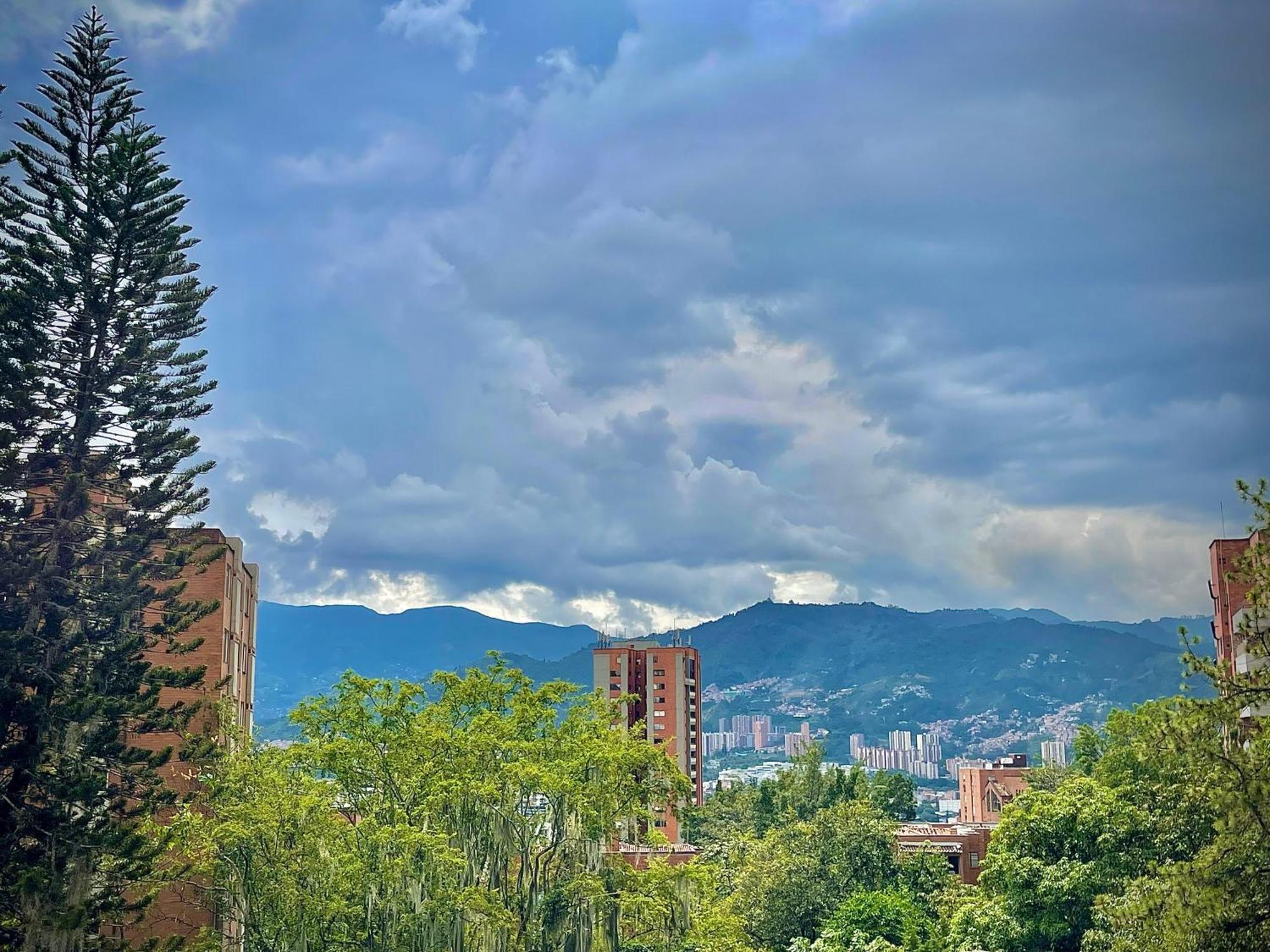 Nomadic * Medellín